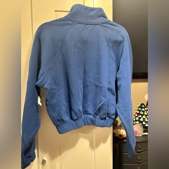 (Sold)NWT FREE PEOPLE Movement
For The Win Logo Half Zip Top - Athlete Blue - Picture 12 of 14